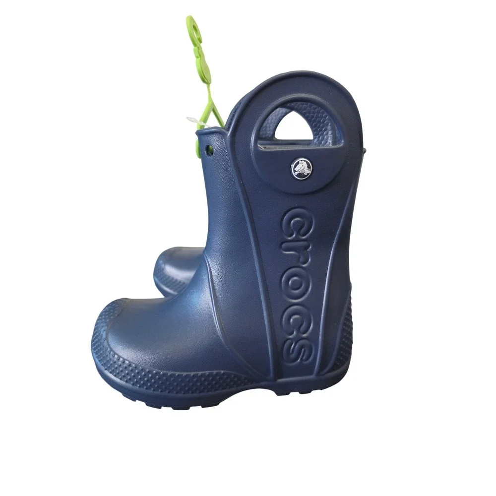 CROCS handle it